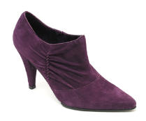 Low boots violets
