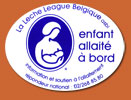 Enfant-allaite-abord